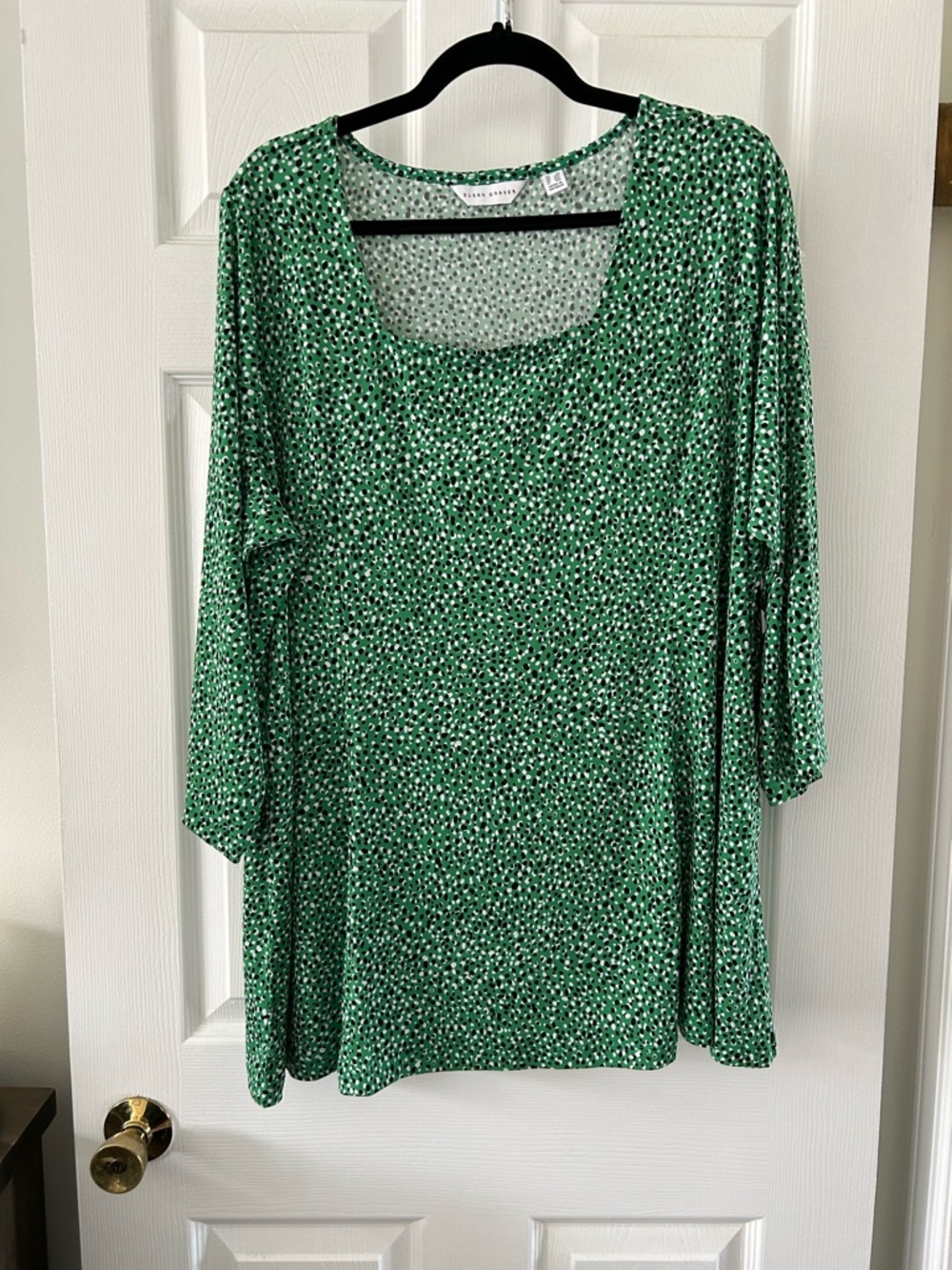 Susan Graver Green Printed Scoop-Neck Tunic Top